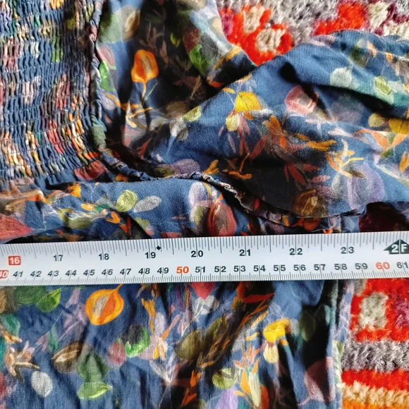 Indi & Cold Anthropologie Floral Blouse - Picture 7 of 7
